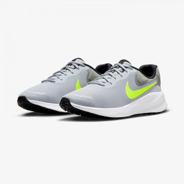 Tenis Nike Revolution 7