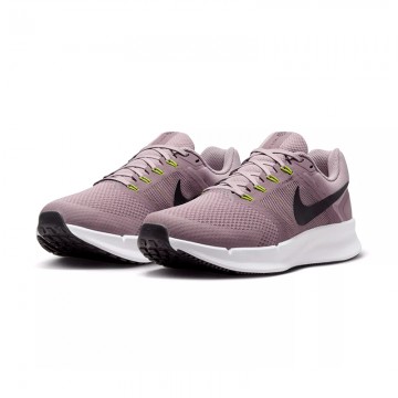 Tenis Nike W Run Swift 3