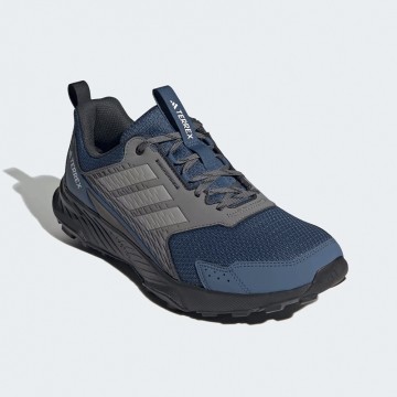 Tenis Adidas Terrex...