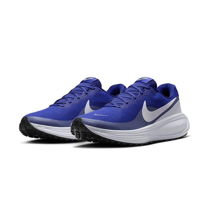 Tenis Nike Revolution 8