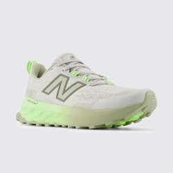Tenis New Balance Fresh Foam Garoé v2